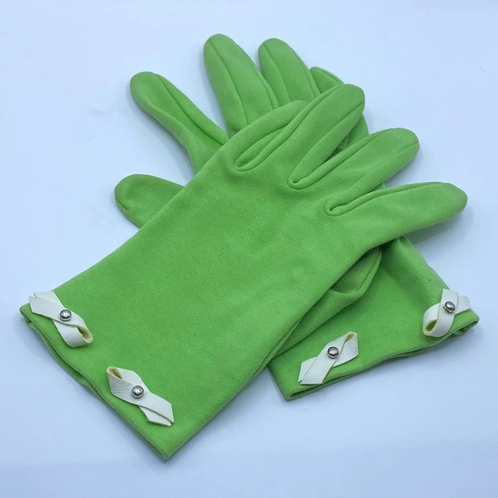 True Vintage 60s Mod Green Suede Gloves White Leather Bow Stud Detail Coquette